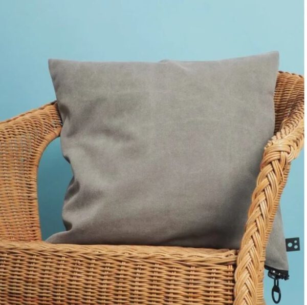 Kissenbezug grey washed canvas mit schwarzen Reißverschluß